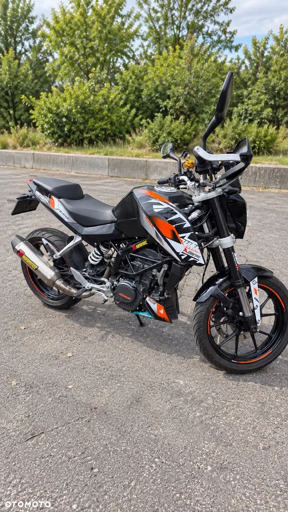KTM Duke 125