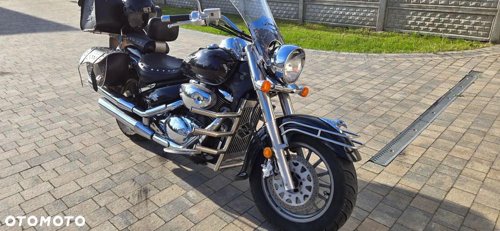 Suzuki Boulevard - 24