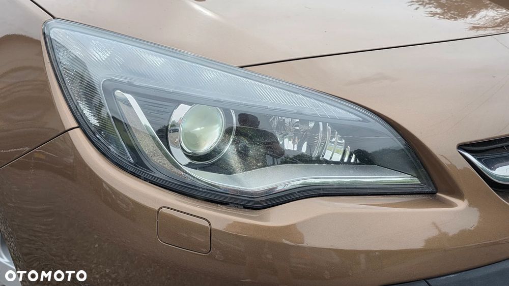 Opel Astra 1.4 T Cosmo - 22