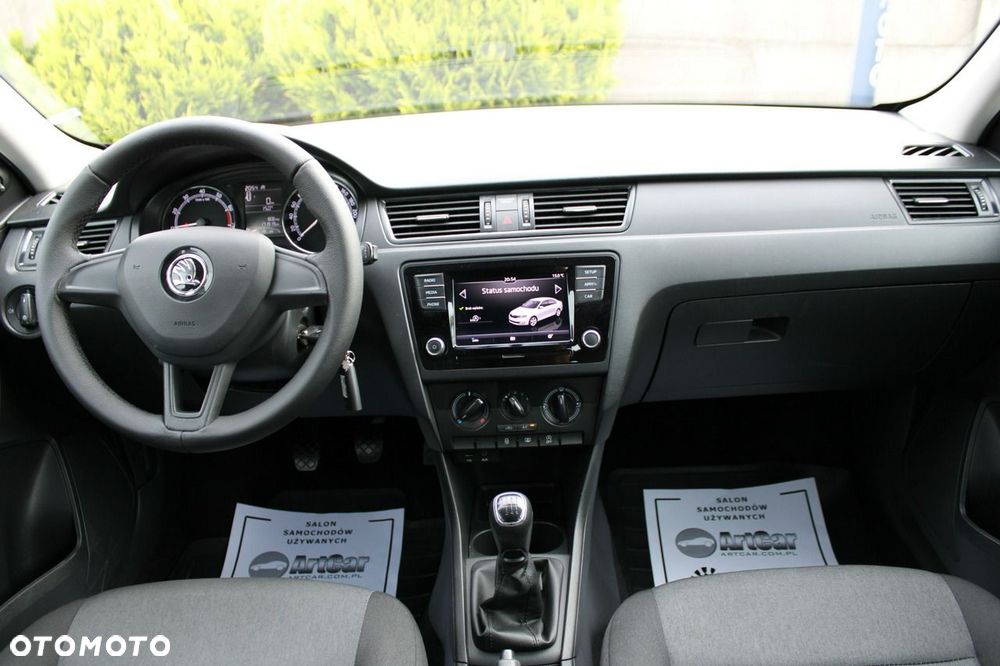 Skoda RAPID - 24