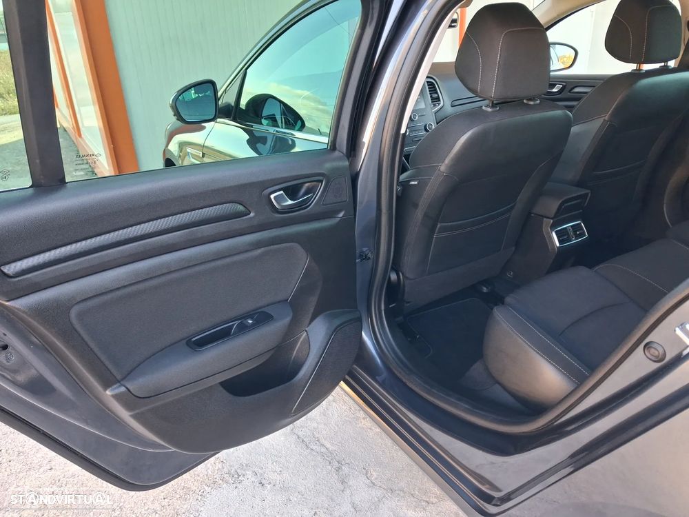 Renault Mégane Sport Tourer 1.5 Blue dCi Limited - 21