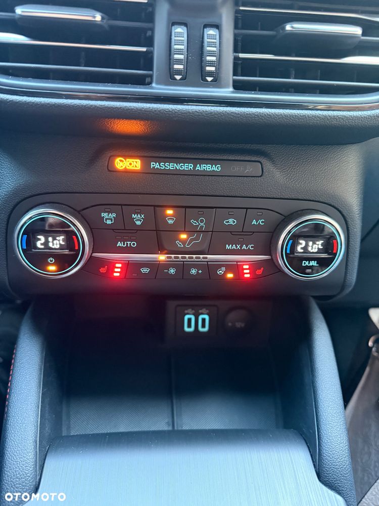 Ford Kuga 2.5P PHEV FWD ST-Line X - 11