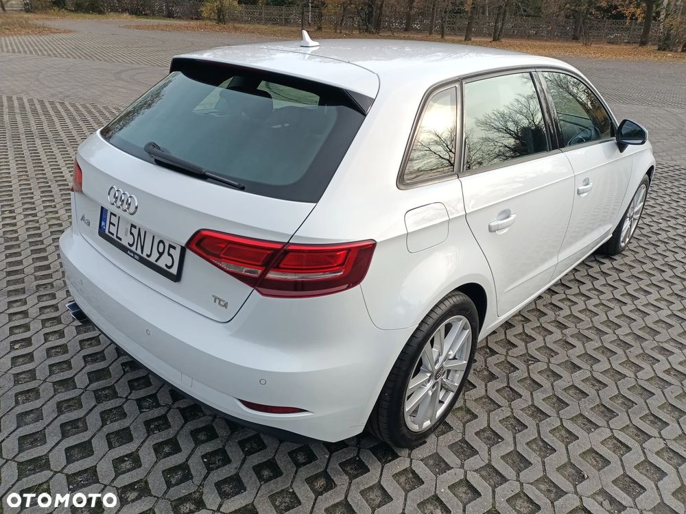 Audi A3 Sportback - 11