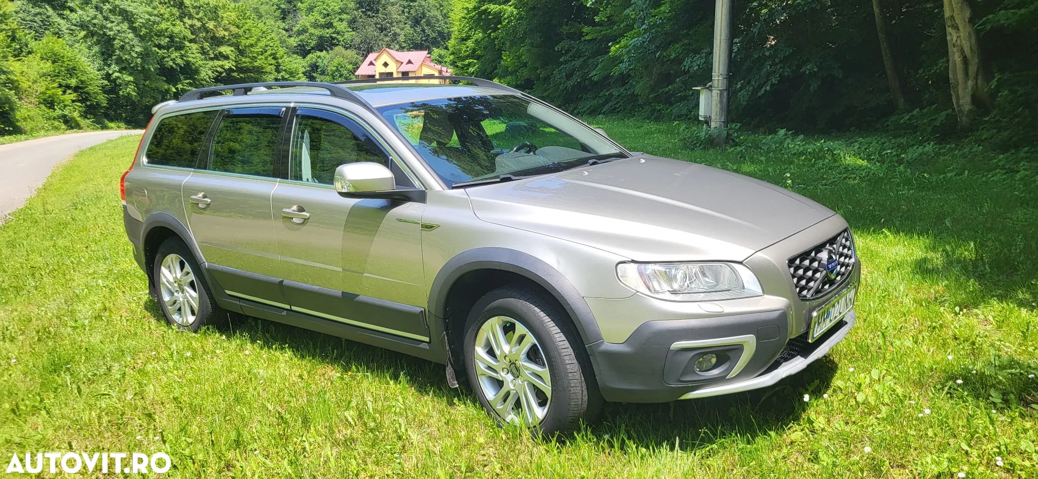 Volvo XC 70 D4 Geartronic Momentum - 1