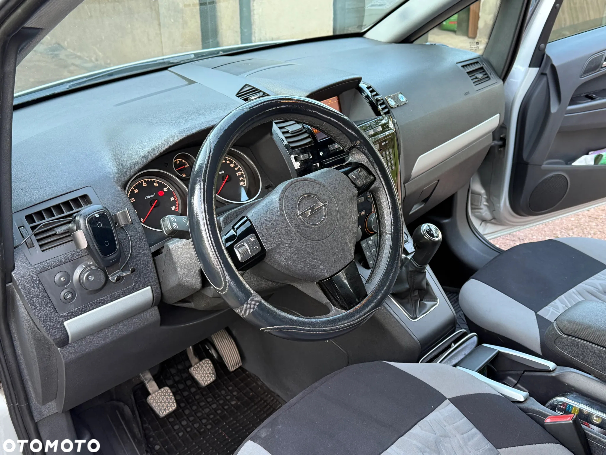 Opel Zafira 1.8 111 - 11