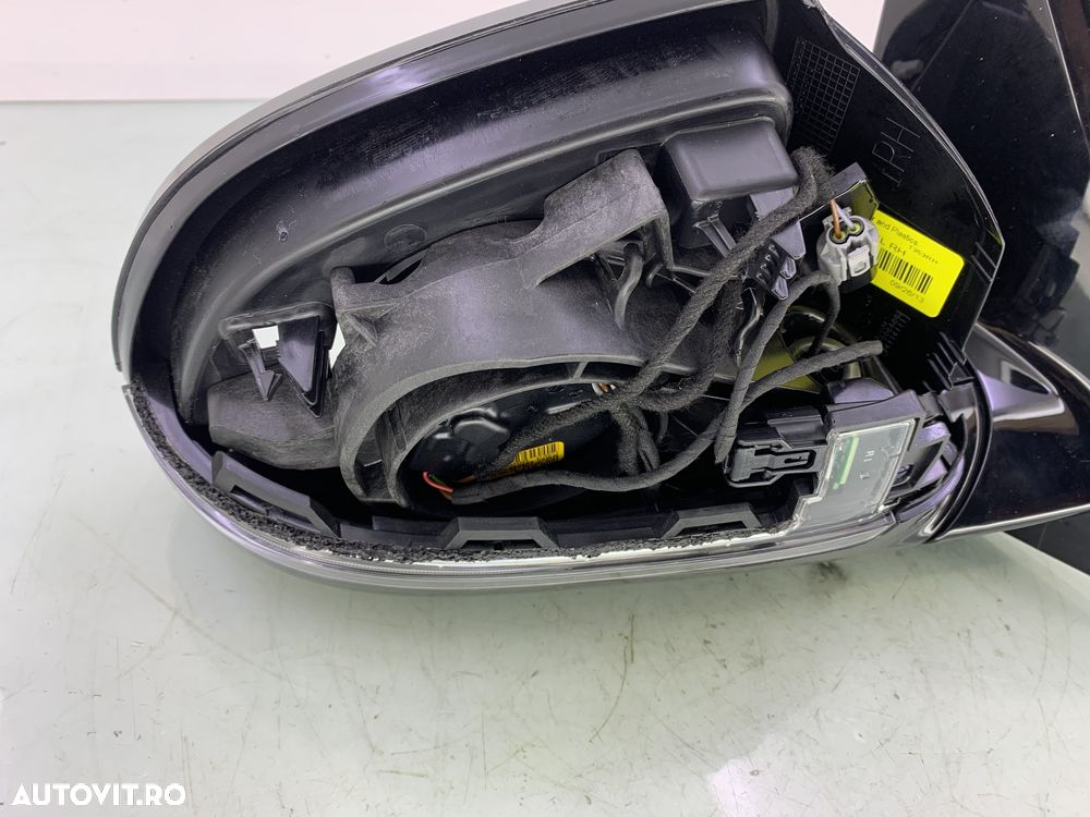 Dezmembrez Oglinda dreapta de pe BMW X5 G05 2018-2024 - 2