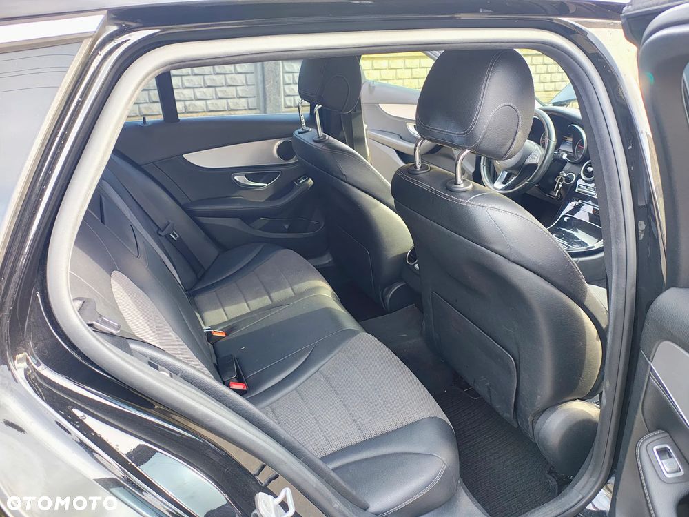 Mercedes-Benz Klasa C 200 (BlueTEC) d 7G-TRONIC Avantgarde - 25