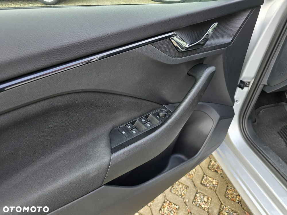 Skoda Kamiq 1.0 TSI Ambition DSG - 11