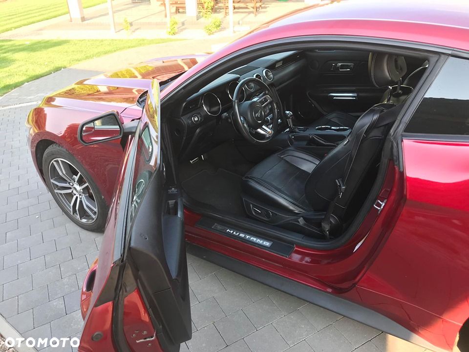 Ford Mustang 2.3 Eco Boost - 8