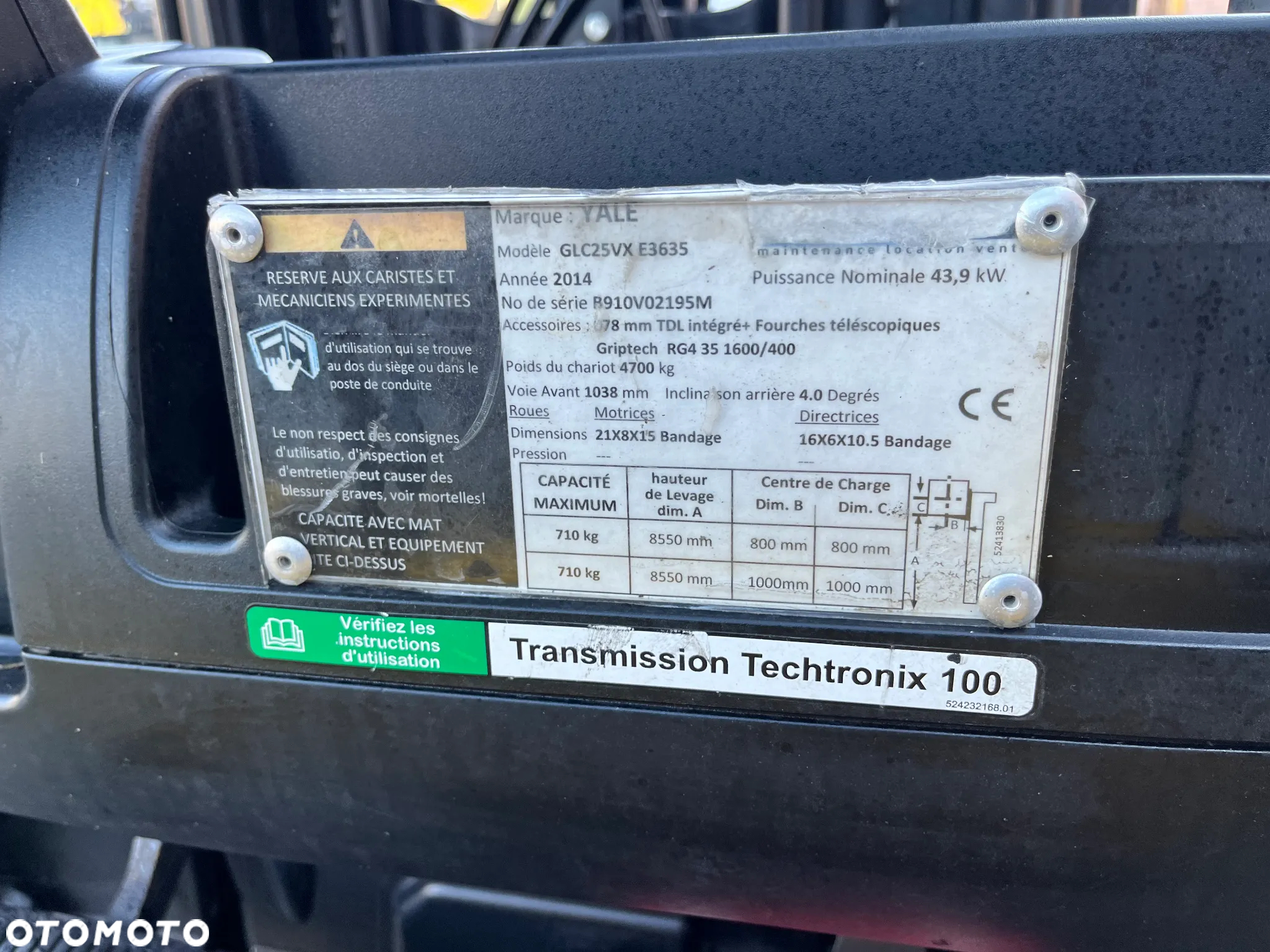 Yale GLC25VX - 33