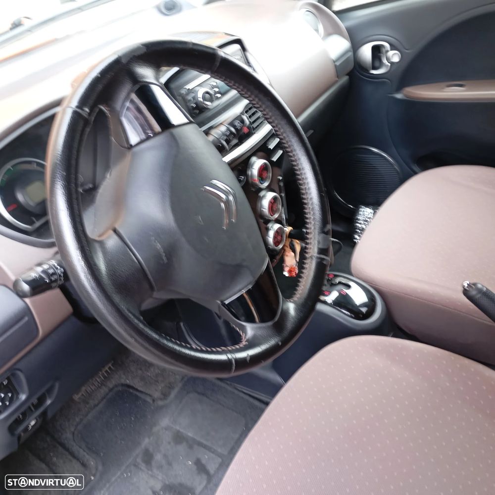 Citroën C-Zero Seduction - 12
