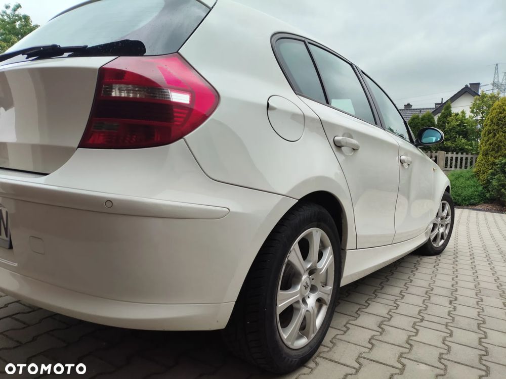 BMW Seria 1 116i - 5
