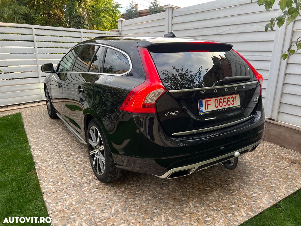 Volvo V60 D6 Plug-In-Hybrid AWD Geartronic Summum - 10