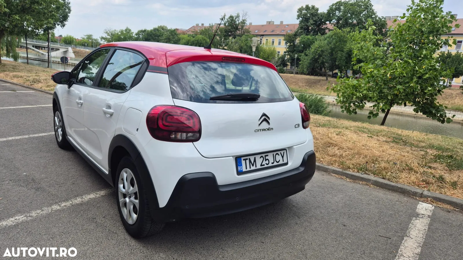 Citroën C3 1.2 PureTech BVM Feel - 7