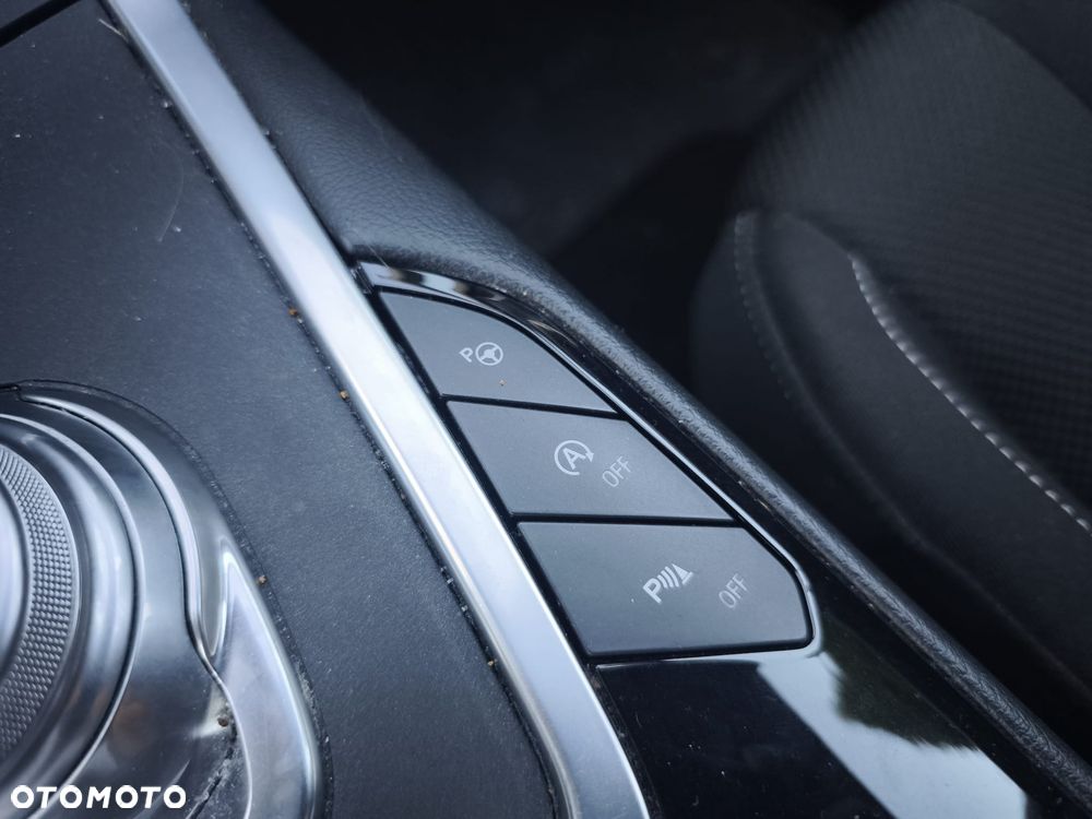 Ford S-Max 2.0 EcoBlue Titanium - 15