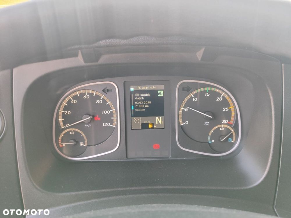 Mercedes-Benz ATEGO - 19