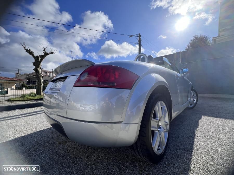 Audi TT Roadster 1.8 T - 14