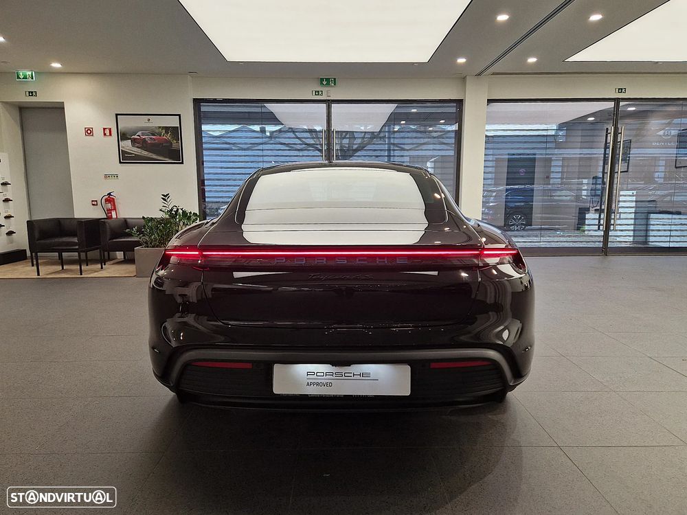 Porsche Taycan 4S - 5