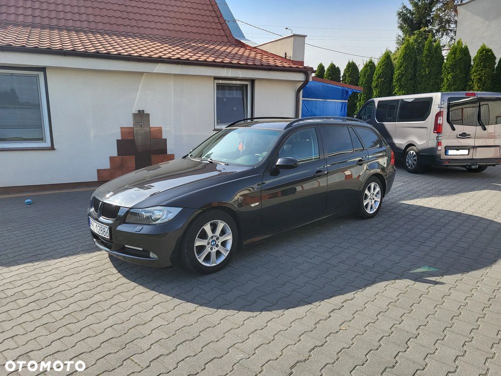 BMW Seria 3 318i - 7