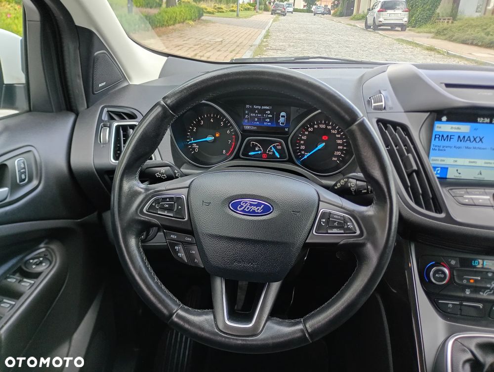 Ford Kuga 1.5 EcoBoost 2x4 Titanium - 33