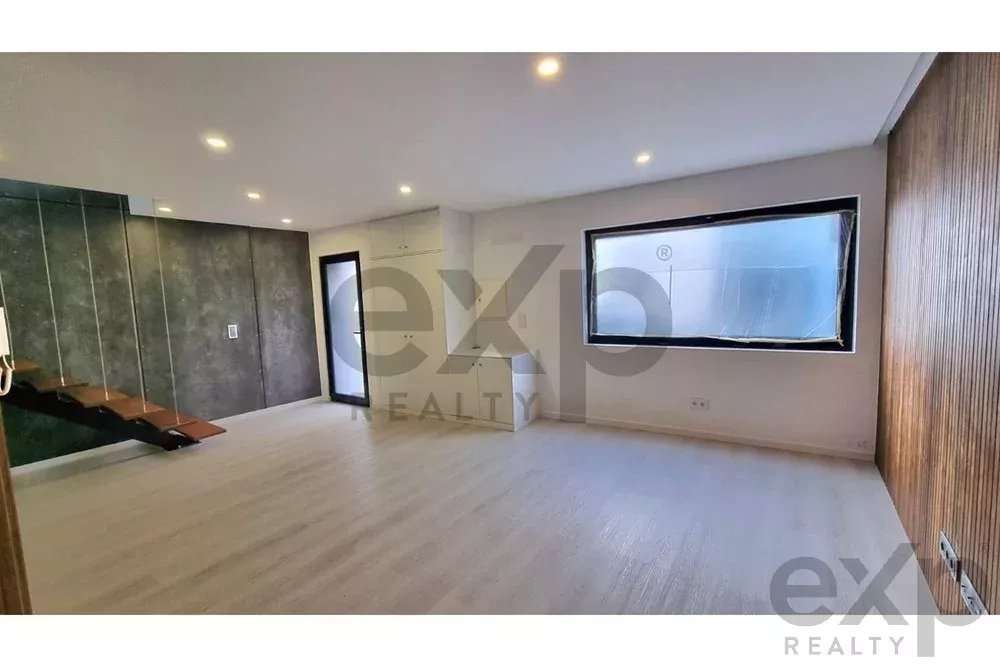 Moradia T2 Totalmente Renovada – Conforto e Modernidade Perto de Ponta - Grande imagem: 3/37