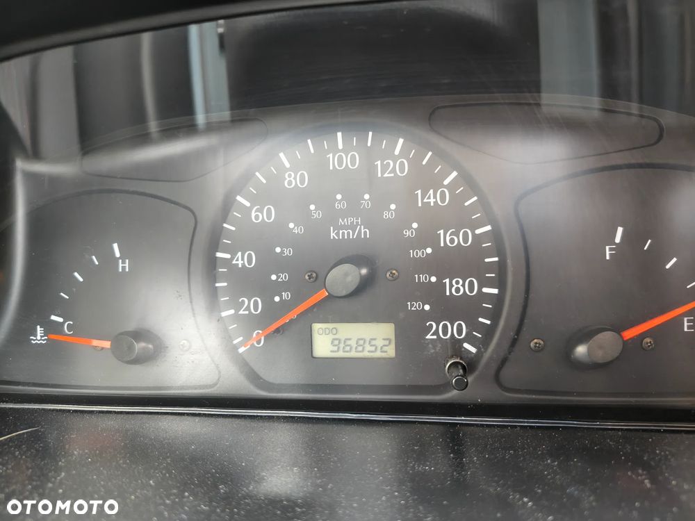 Kia Rio 1.3 RS - 10