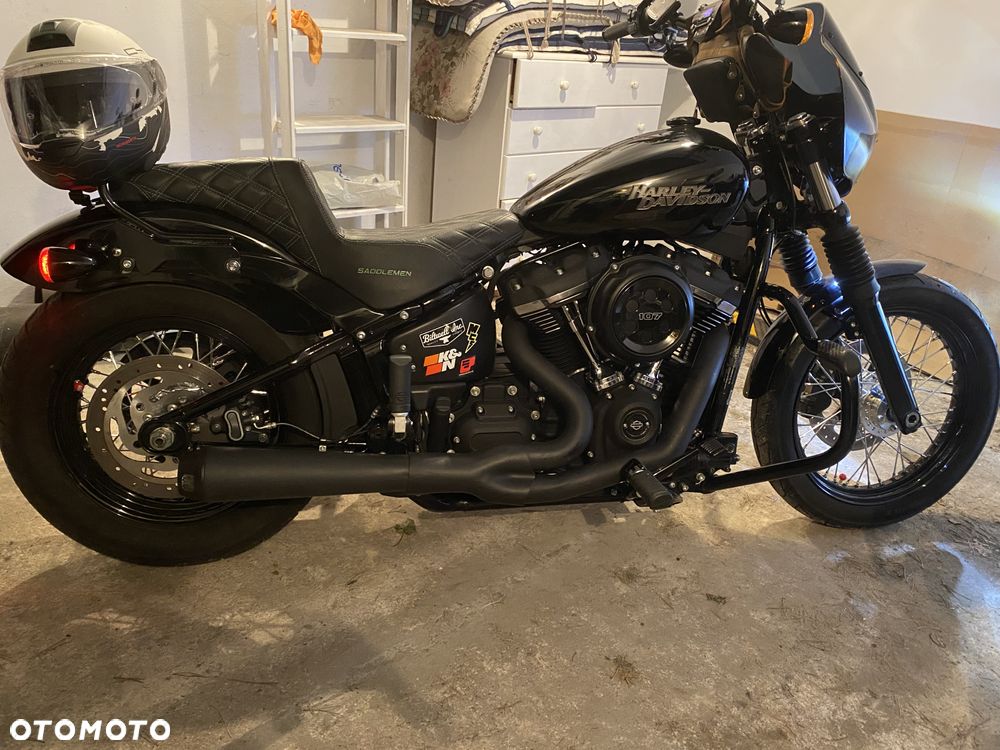 Harley-Davidson Softail Street Bob - 14