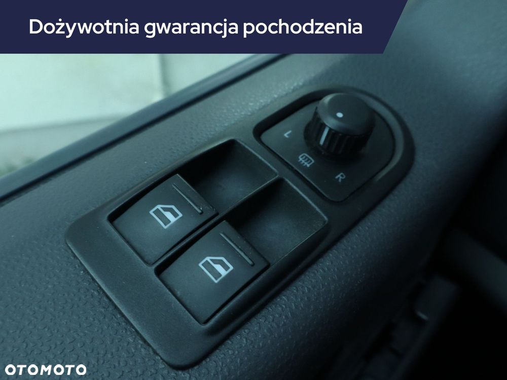 Volkswagen Multivan - 17