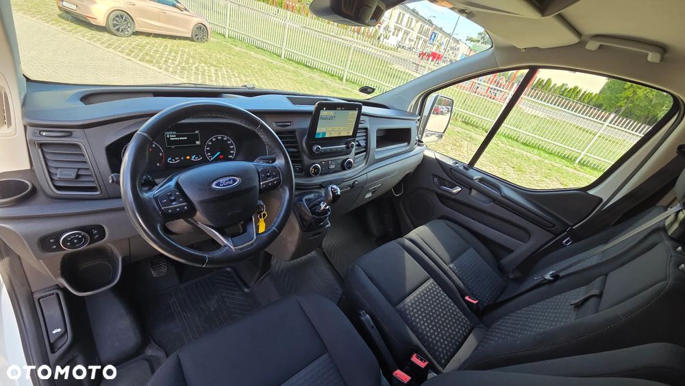 Ford TRANSIT CUSTOM - 15