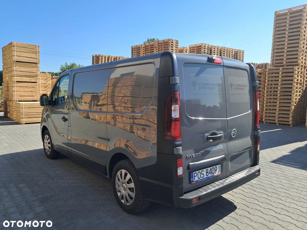 Nissan NV300 - 6