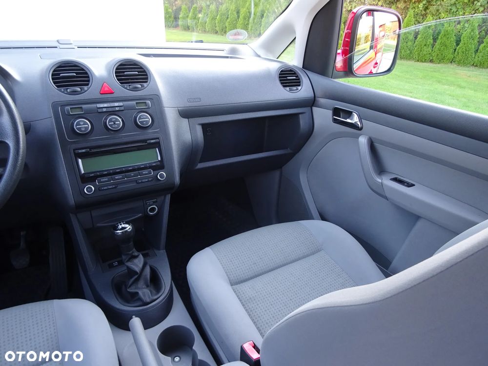 Volkswagen Caddy - 11