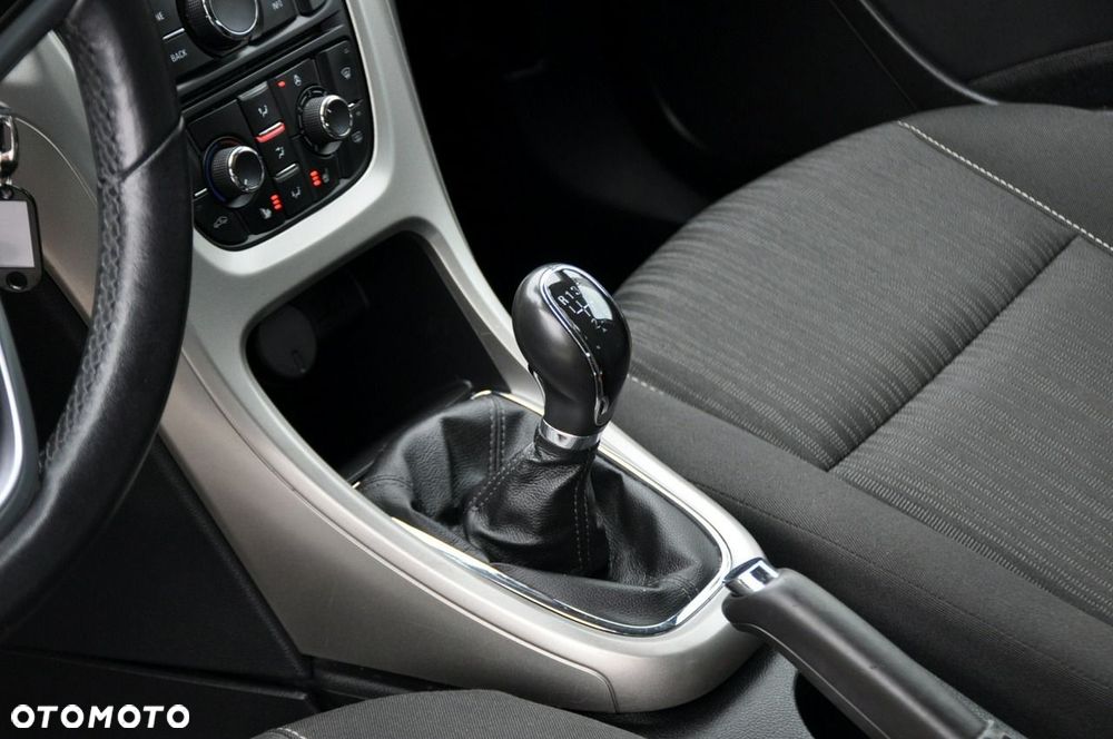 Opel Astra - 34