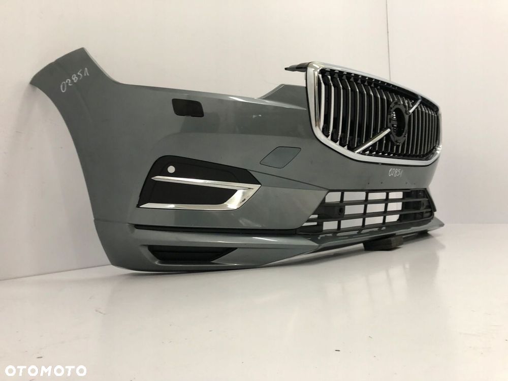 VOLVO XC60 II 2018 PRZED LIFT ZDERZAK PRZEDNI 4XPDC - 2