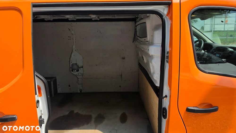 Opel VIVARO-B - 16