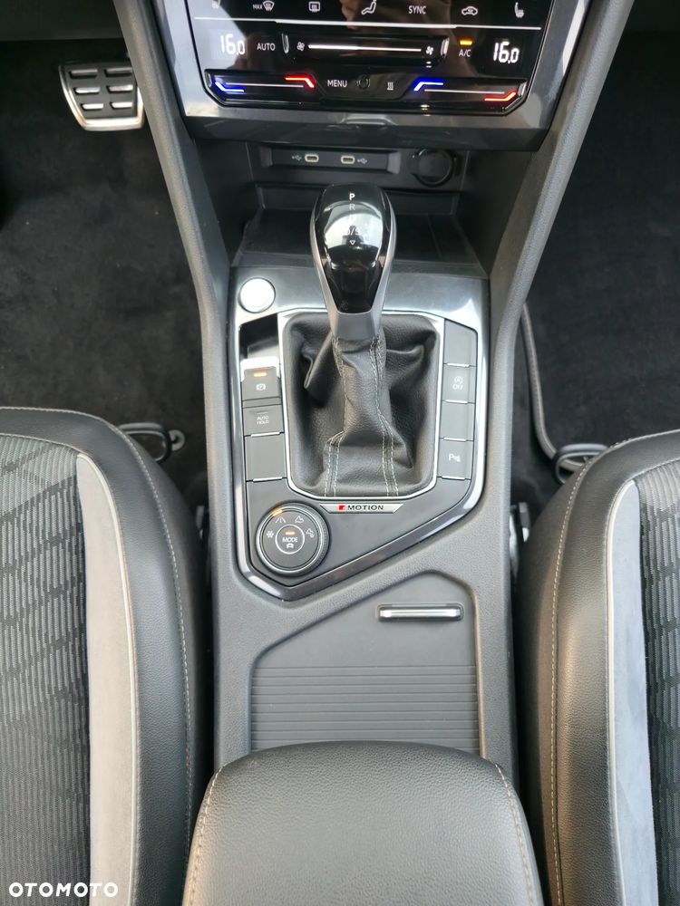 Volkswagen Tiguan Allspace 2.0 TDI SCR 4Motion DSG R-Line - 28