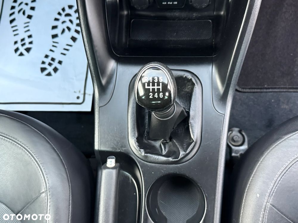 Hyundai ix35 2.0 CRDi 4WD Comfort - 24