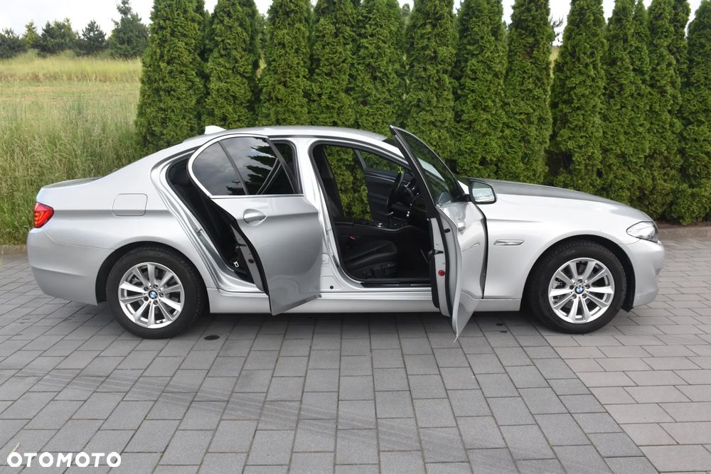 BMW Seria 5 520d - 16