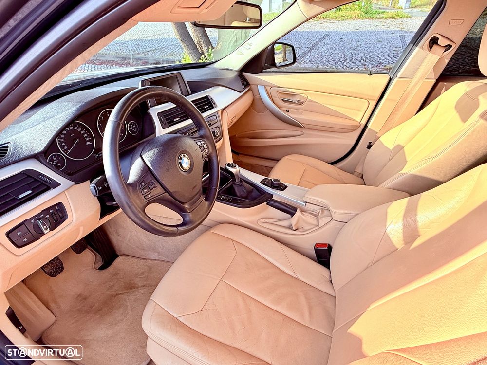 BMW 325 d Line Sport - 31