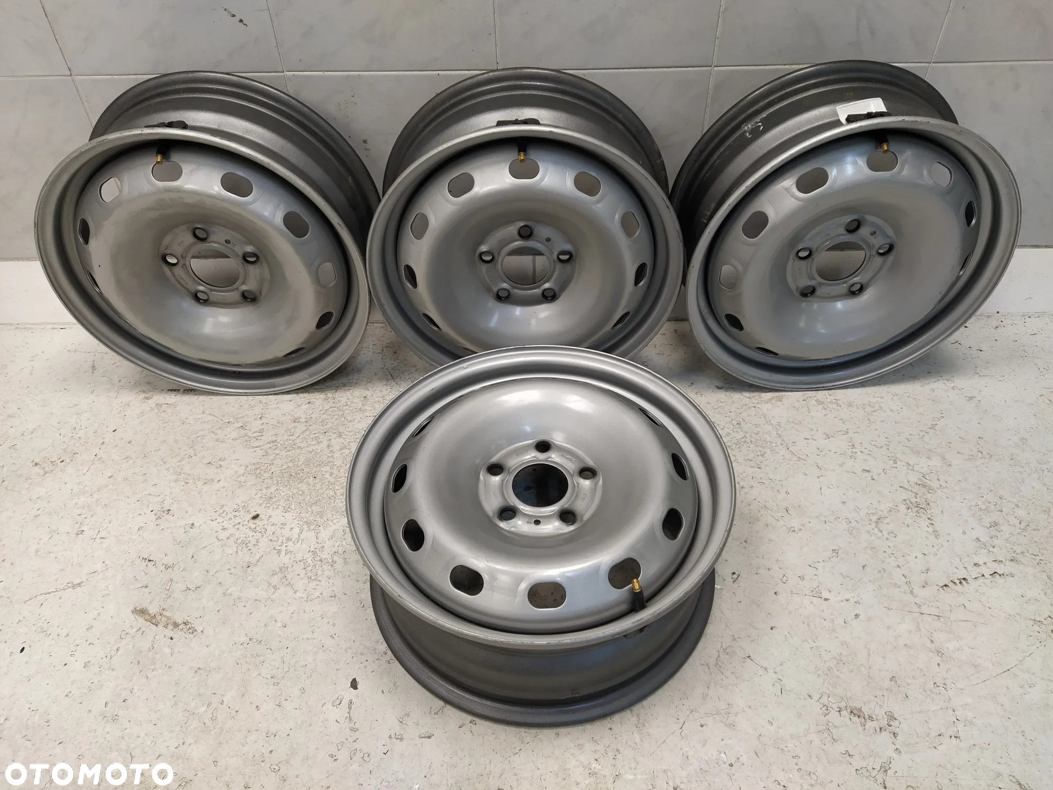 FIAT TALENTINO  OPEL VIVARO  RENAULT TRAFIC  MAZDA 6  6JX16 FELGI STALOWE R16 5x114.3 ET50 CZUJNIKI CIŚNIENIA TPMS ORYGINAŁ - 2