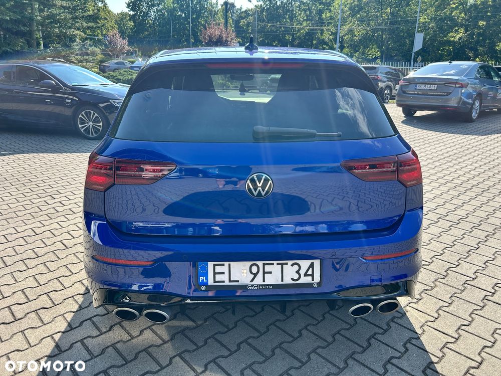 Volkswagen Golf - 9