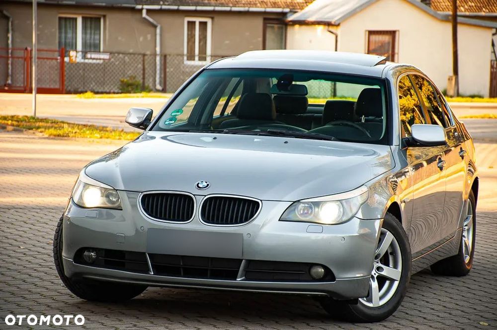 BMW Seria 5 520i - 9