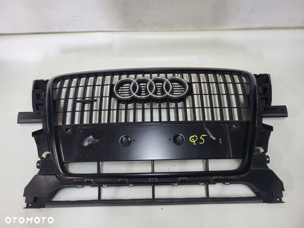 Atrapa Chłodnicy Grill Czarny Audi Q5 09-12