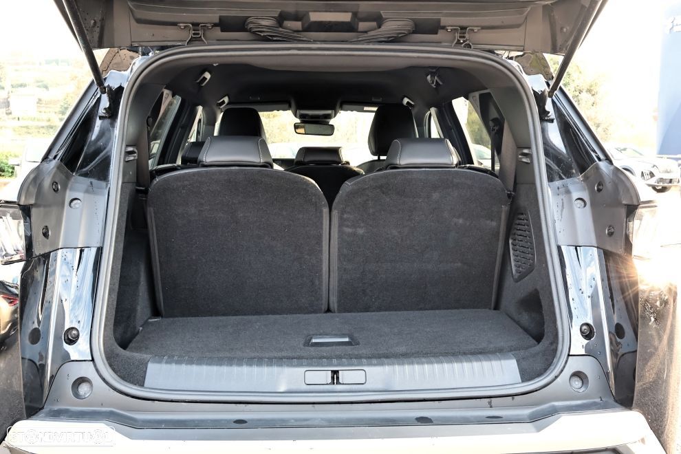 Peugeot 5008 1.2 Hybrid Allure e-DCS6 - 18