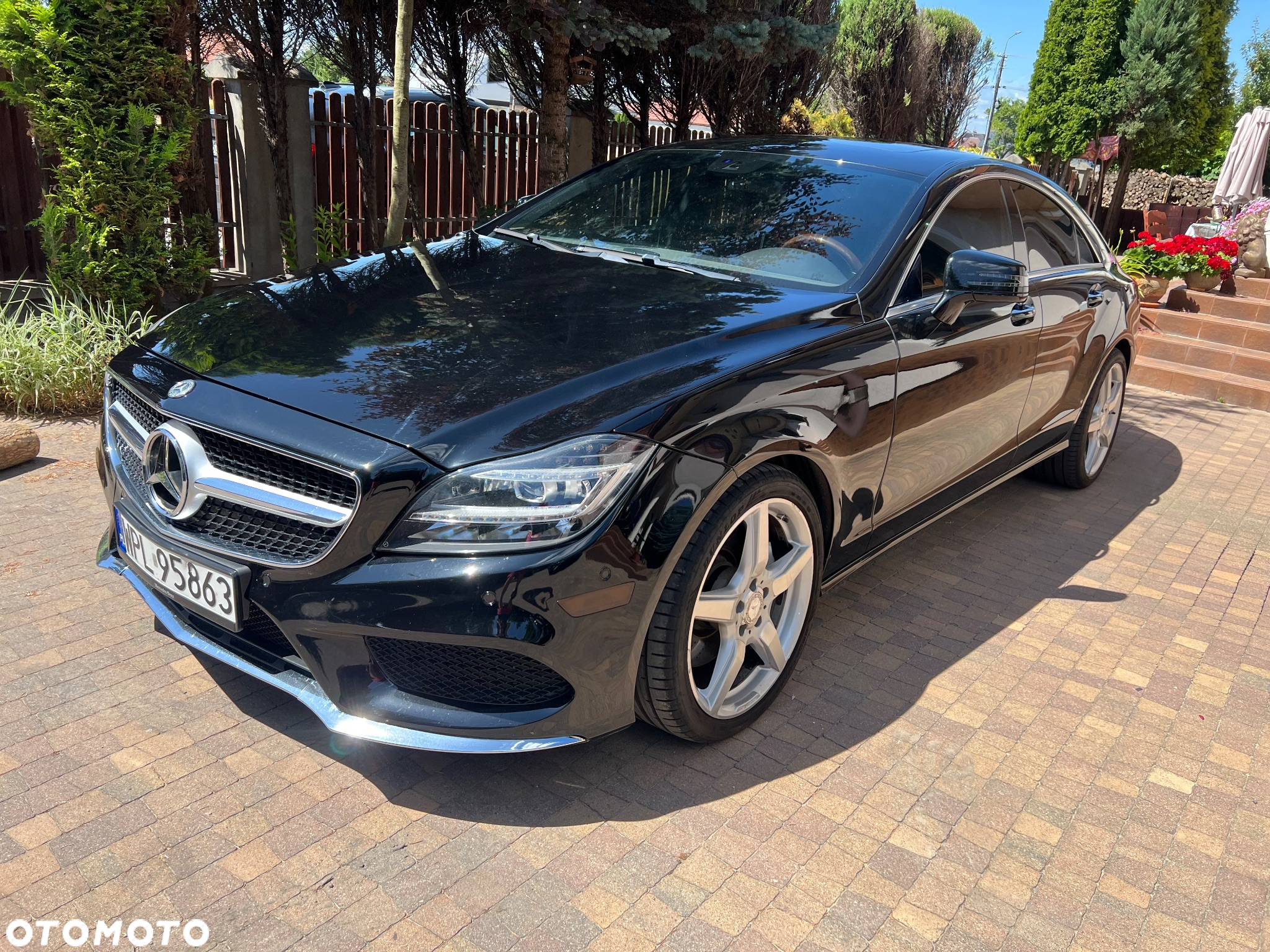 Mercedes-Benz CLS - 2