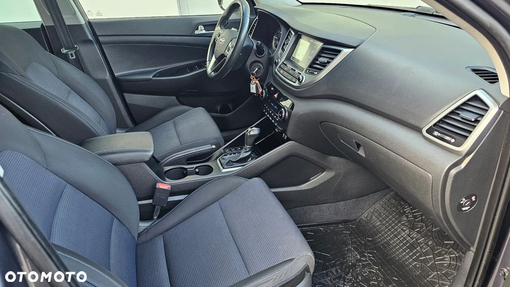 Hyundai Tucson blue 1.7 CRDi 2WD DCT Passion Plus - 36