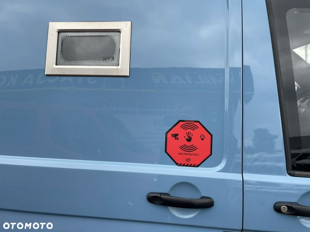 Volkswagen Transporter - 21