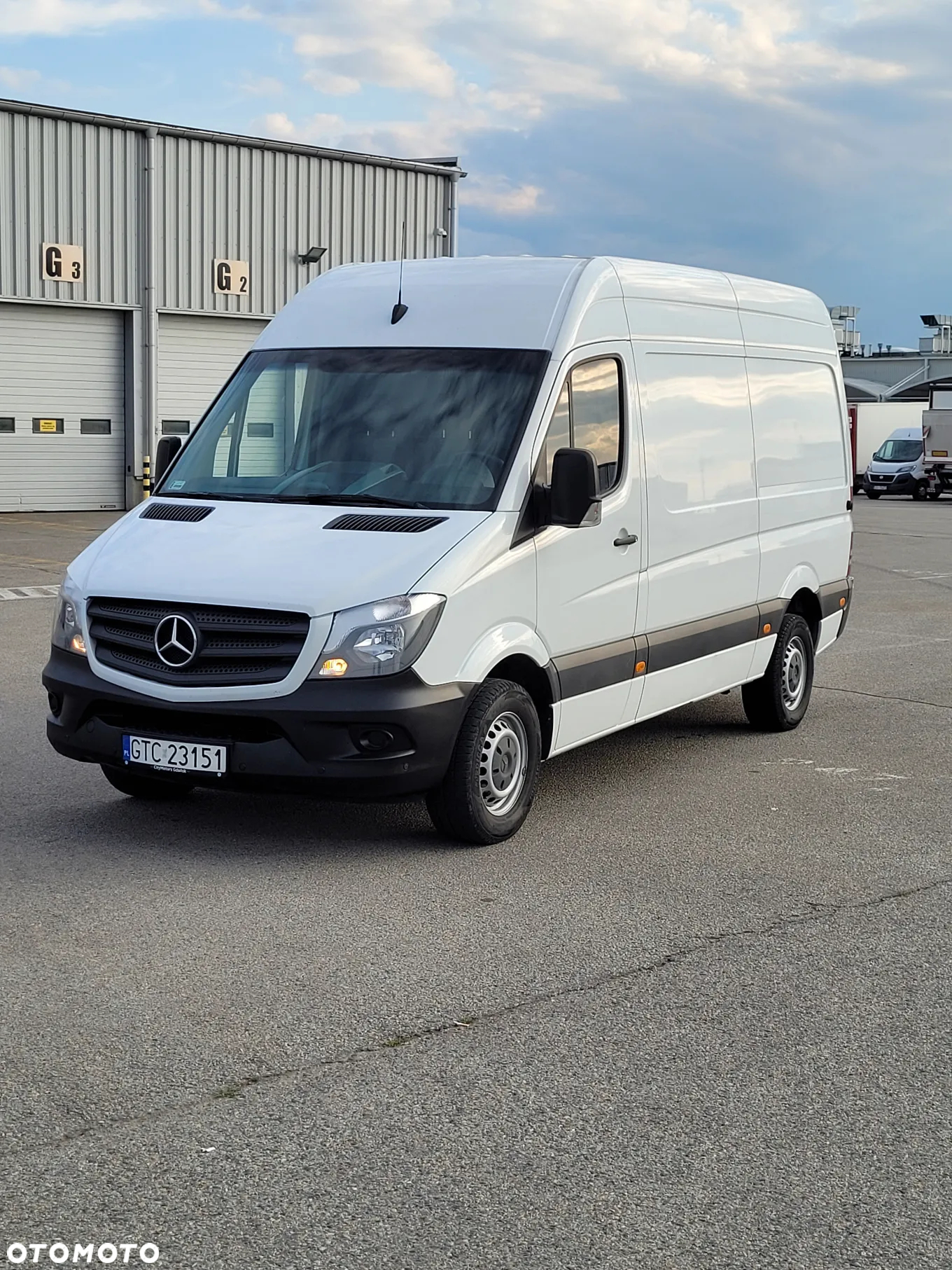 Mercedes-Benz SPRINTER - 2