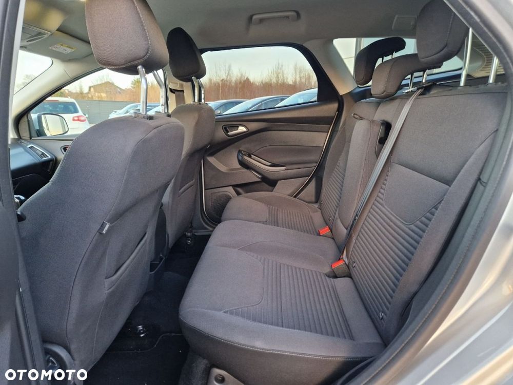 Ford Focus 1.0 EcoBoost Titanium - 8