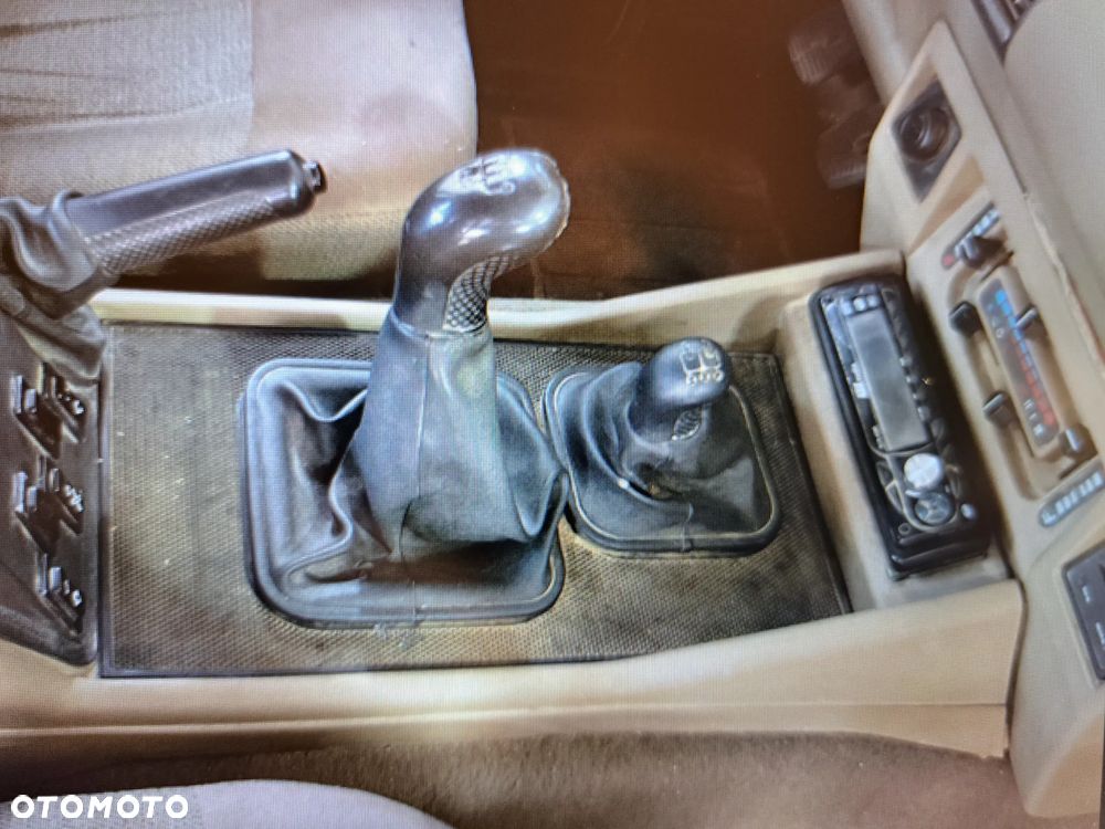 Land Rover Discovery - 11