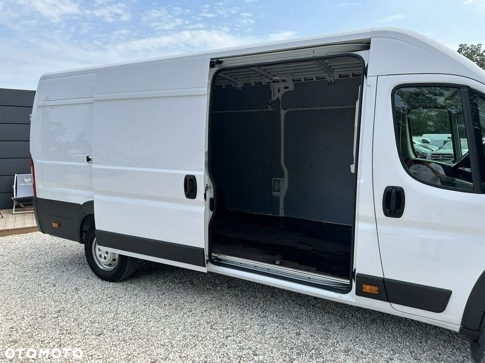 Opel Movano - 10